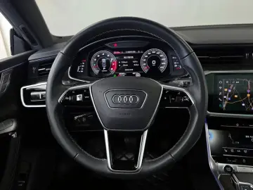 2021 Audi A7 с пробегом 68 280 км
