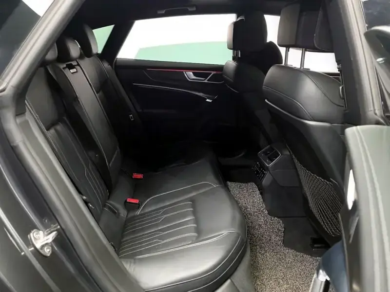 2021 Audi A7 с пробегом 107 341 км
