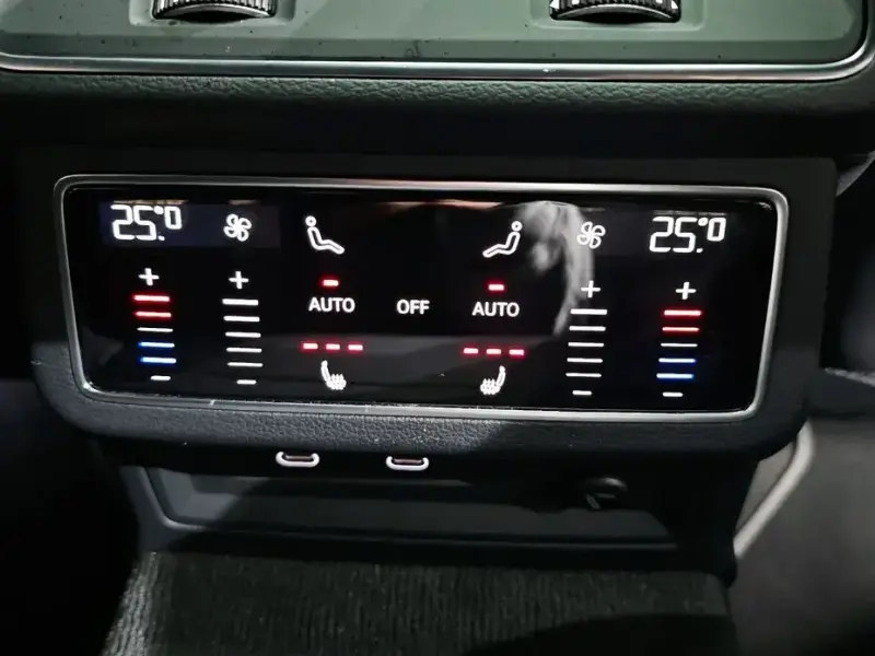 2021 Audi A7 с пробегом 64 063 км