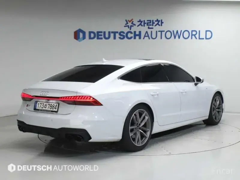 2021 Audi A7 с пробегом 23 095 км