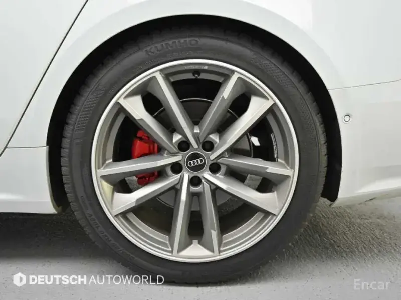 2021 Audi A7 с пробегом 23 095 км