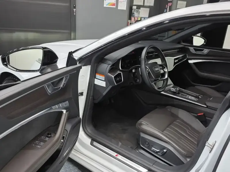2023 Audi A7 с пробегом 60 674 км