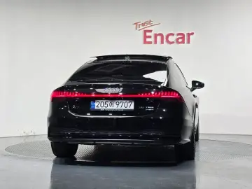 2022 Audi A7 с пробегом 30 837 км