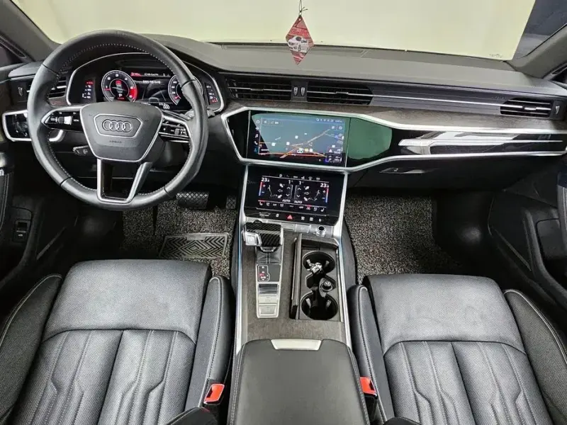 2021 Audi A7 с пробегом 68 882 км