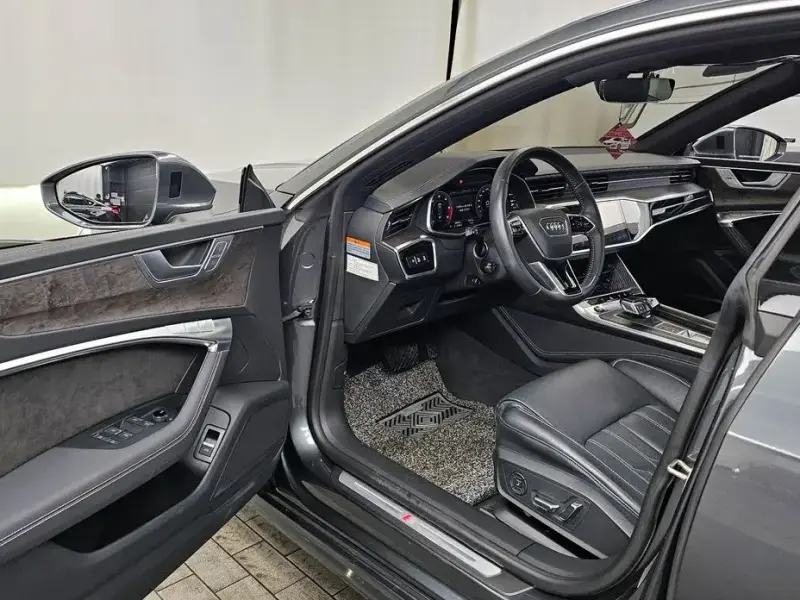 2021 Audi A7 с пробегом 68 882 км