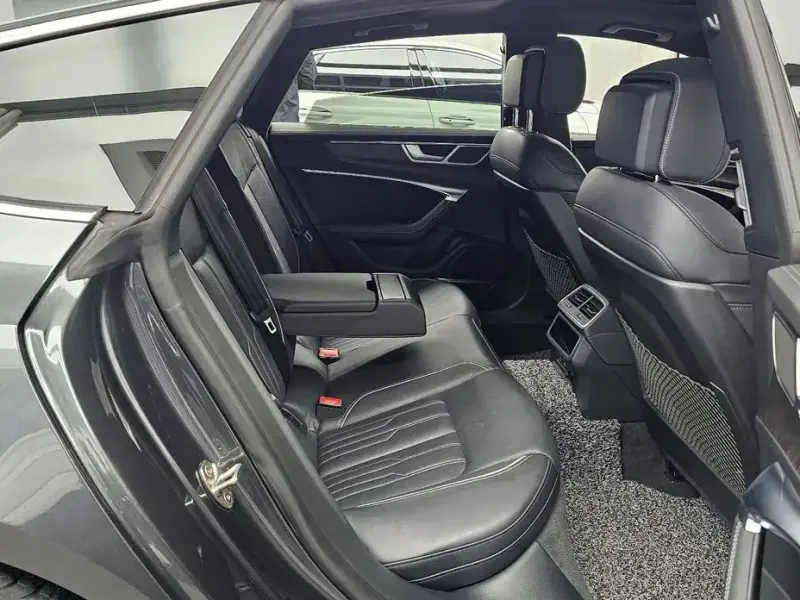 2021 Audi A7 с пробегом 68 882 км