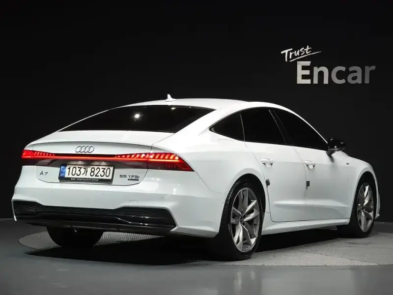 2022 Audi A7 с пробегом 23 437 км