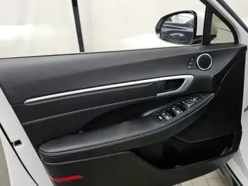 2024 Hyundai Sonata с пробегом 22 421 км