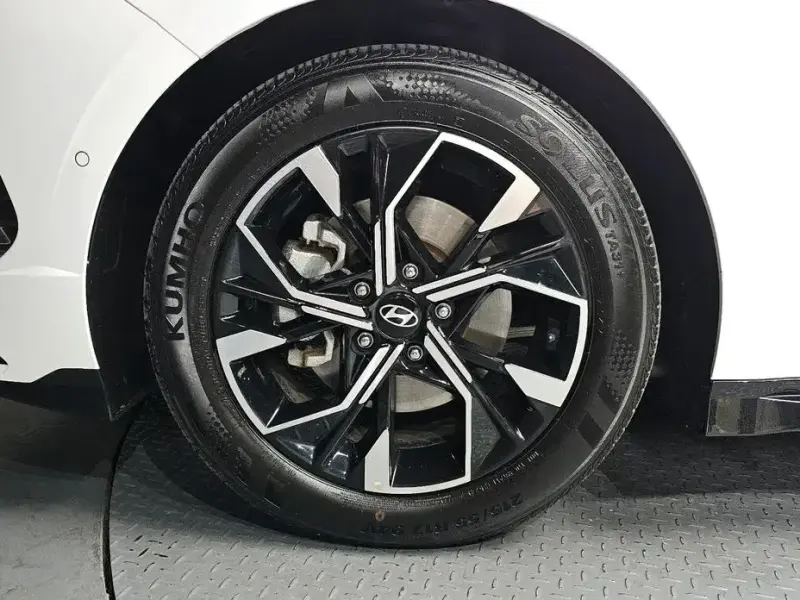 2024 Hyundai Sonata с пробегом 28 189 км