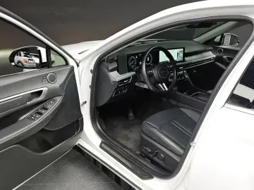 2024 Hyundai Sonata с пробегом 28 189 км