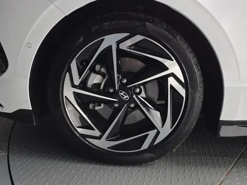 2023 Hyundai Sonata с пробегом 31 159 км