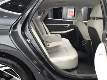 2025 Hyundai Sonata с пробегом 23 619 км