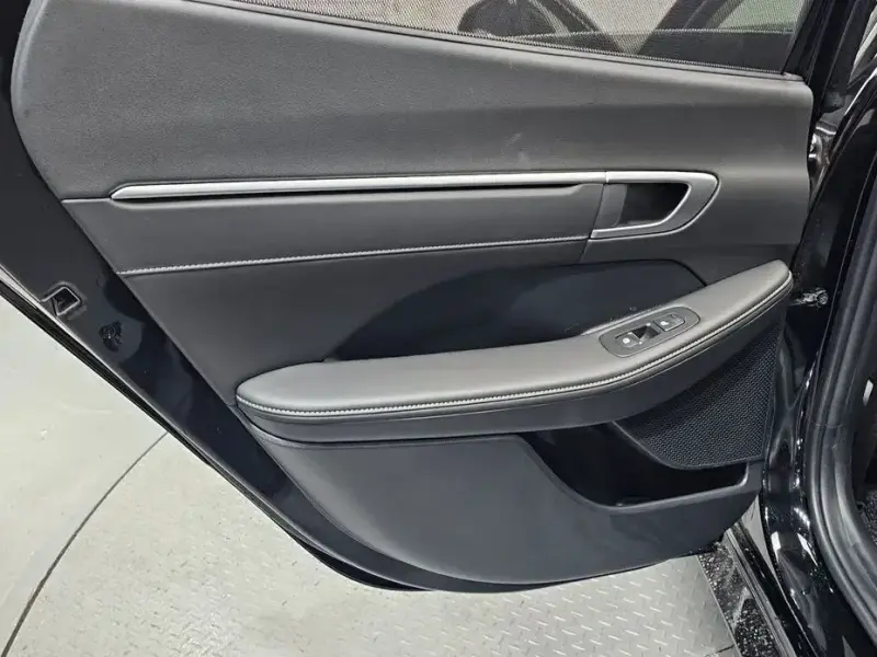 2024 Hyundai Sonata с пробегом 25 861 км