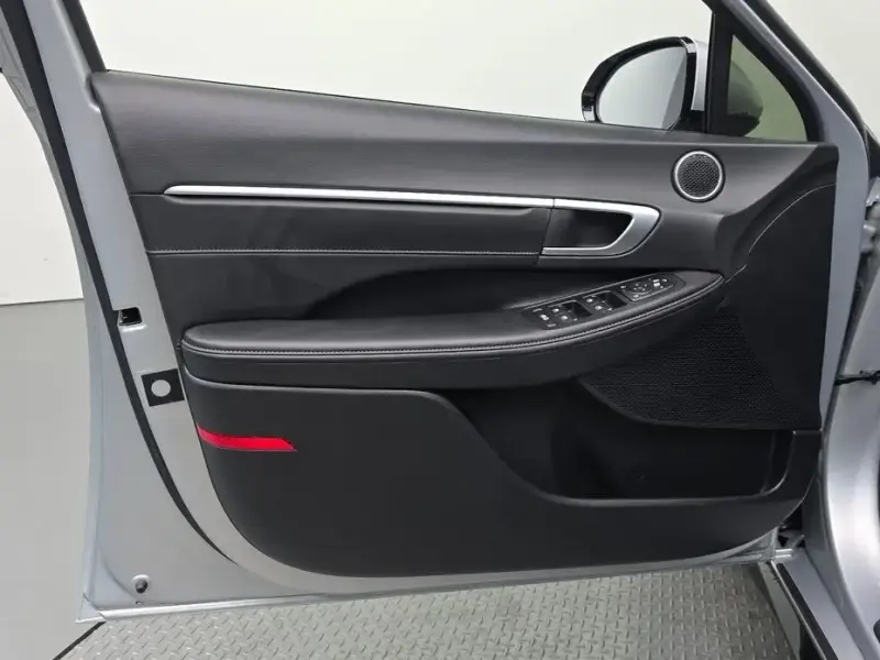 2023 Hyundai Sonata с пробегом 31 636 км