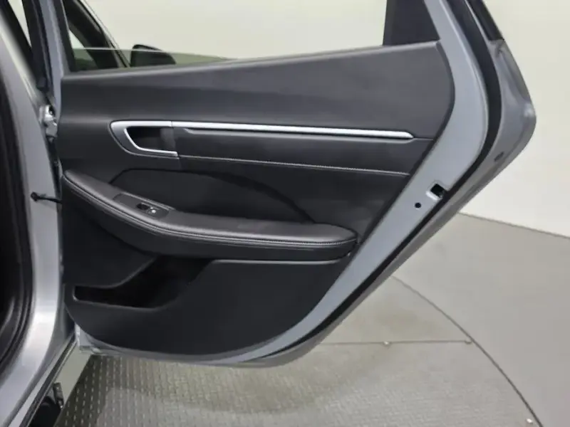 2023 Hyundai Sonata с пробегом 31 636 км