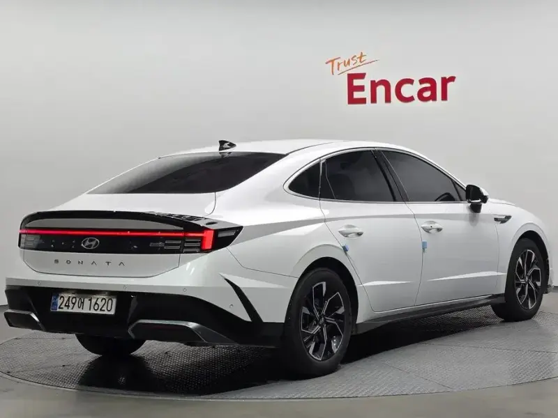 2025 Hyundai Sonata с пробегом 39 782 км