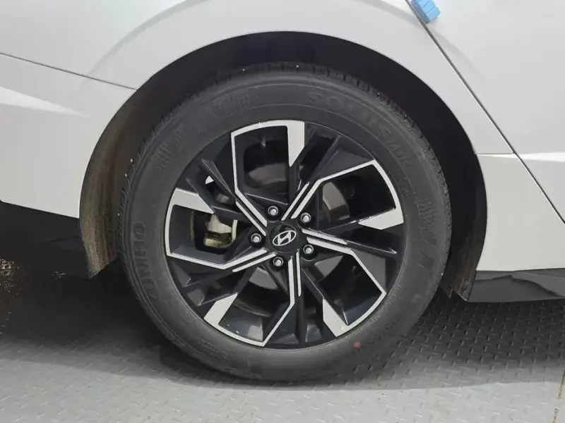 2025 Hyundai Sonata с пробегом 39 782 км