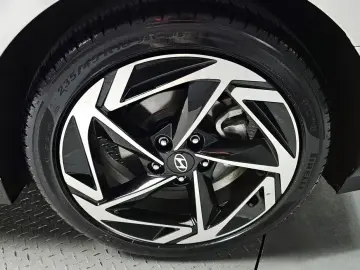 2023 Hyundai Sonata с пробегом 21 678 км