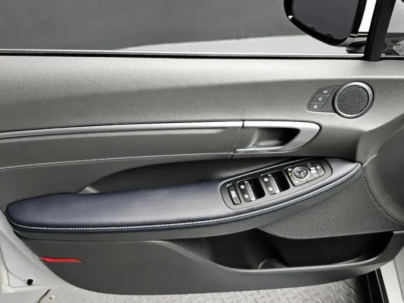 2023 Hyundai Sonata с пробегом 21 678 км