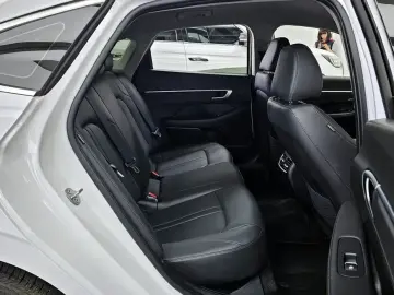 2024 Hyundai Sonata с пробегом 21 273 км