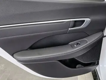 2024 Hyundai Sonata с пробегом 21 273 км