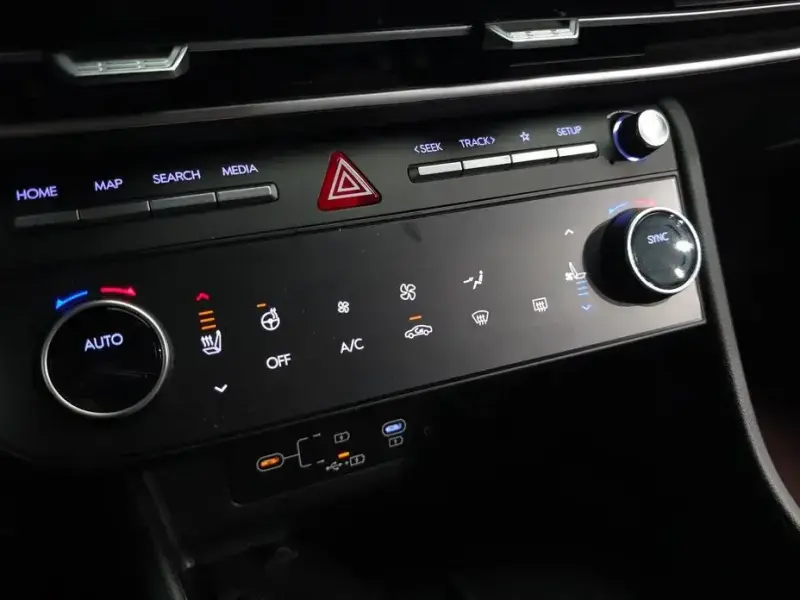 2024 Hyundai Sonata с пробегом 25 808 км