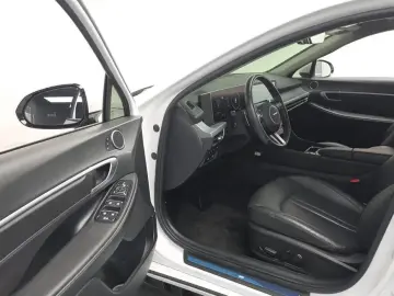 2023 Hyundai Sonata с пробегом 88 272 км