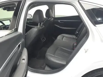 2023 Hyundai Sonata с пробегом 88 272 км