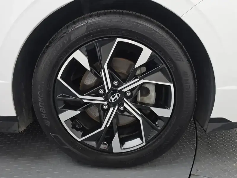 2023 Hyundai Sonata с пробегом 88 272 км