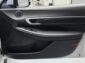 2024 Hyundai Sonata с пробегом 24 639 км