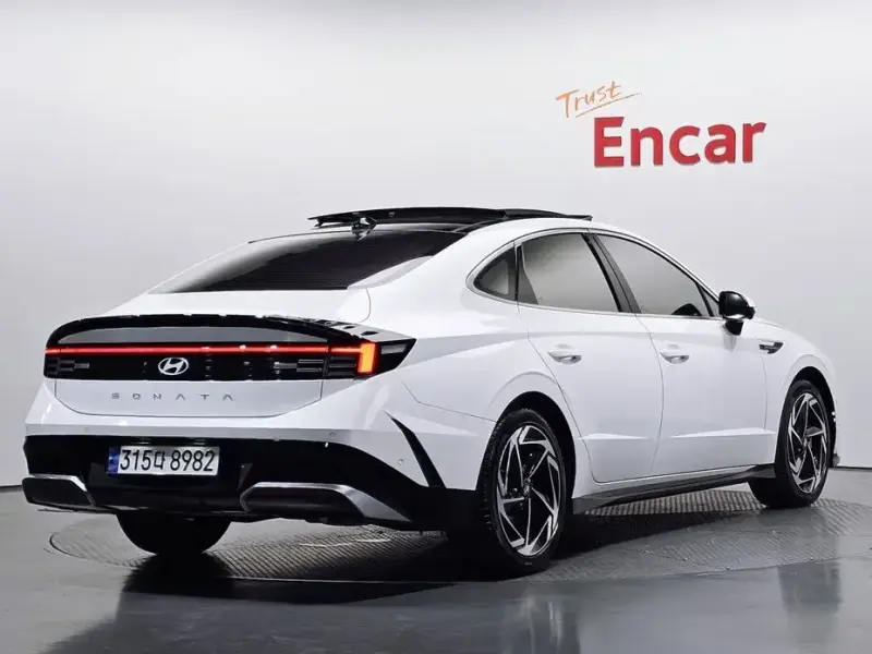 2024 Hyundai Sonata с пробегом 10 517 км
