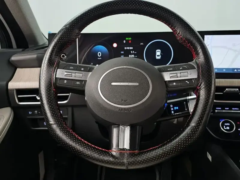 2023 Hyundai Sonata с пробегом 49 692 км