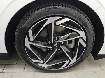 2023 Hyundai Sonata с пробегом 49 692 км