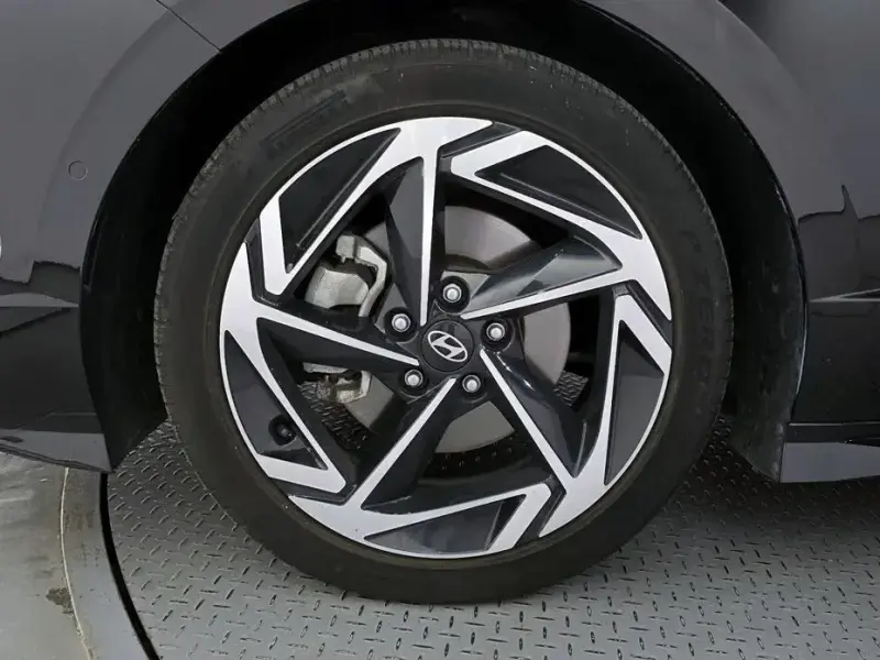 2024 Hyundai Sonata с пробегом 42 583 км
