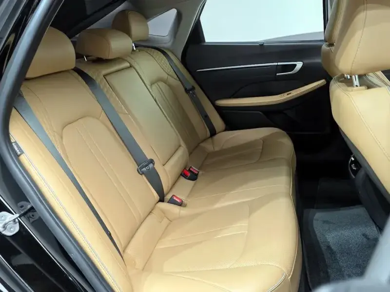 2024 Hyundai Sonata с пробегом 42 583 км