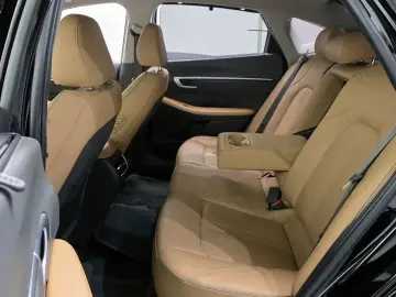 2024 Hyundai Sonata с пробегом 42 583 км