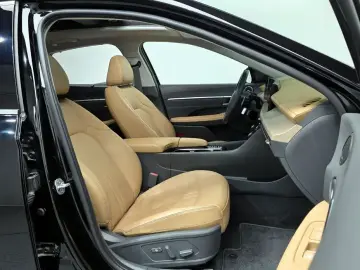 2024 Hyundai Sonata с пробегом 42 583 км