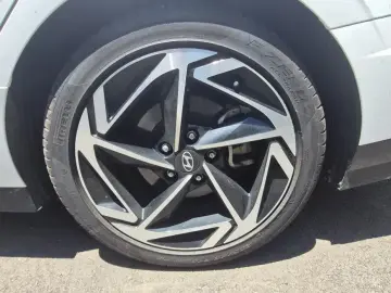 2023 Hyundai Sonata с пробегом 50 206 км