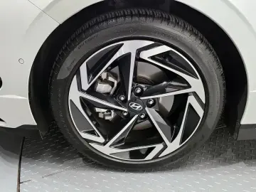 2024 Hyundai Sonata с пробегом 8 282 км