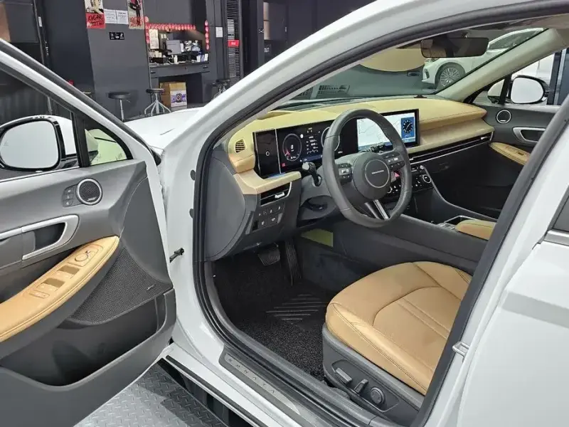 2024 Hyundai Sonata с пробегом 8 282 км