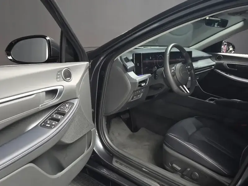 2024 Hyundai Sonata с пробегом 37 577 км