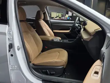 2025 Hyundai Sonata с пробегом 7 396 км