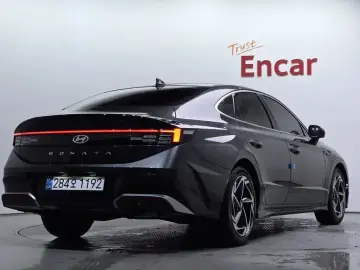 2025 Hyundai Sonata с пробегом 14 273 км