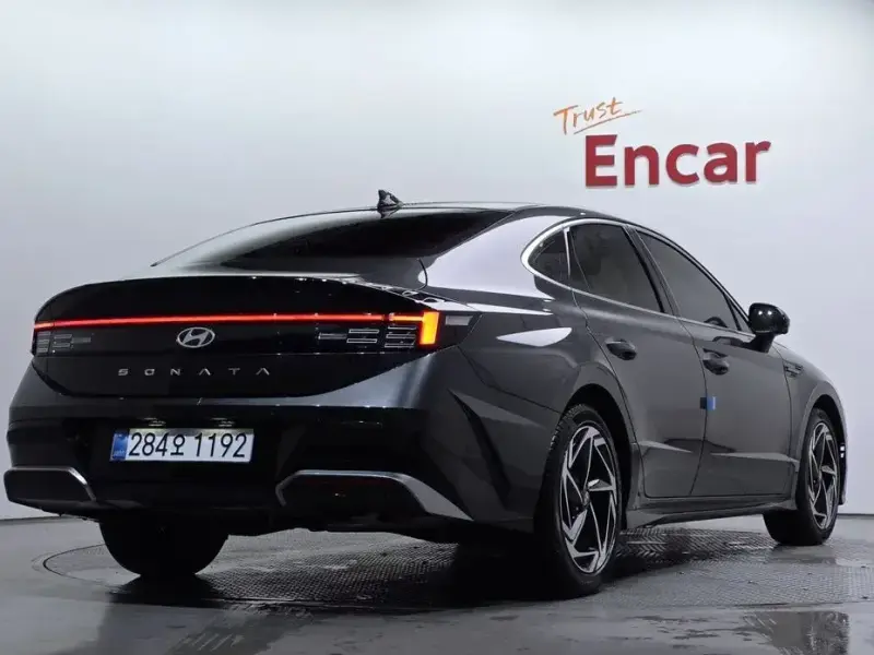 2025 Hyundai Sonata с пробегом 14 273 км
