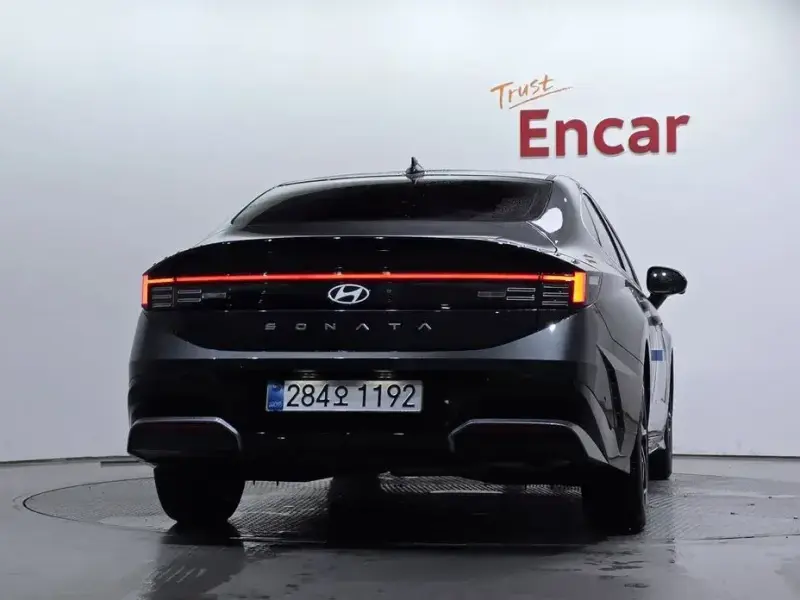 2025 Hyundai Sonata с пробегом 14 273 км