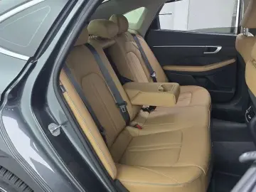 2025 Hyundai Sonata с пробегом 14 273 км