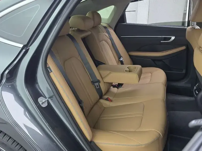 2025 Hyundai Sonata с пробегом 14 273 км