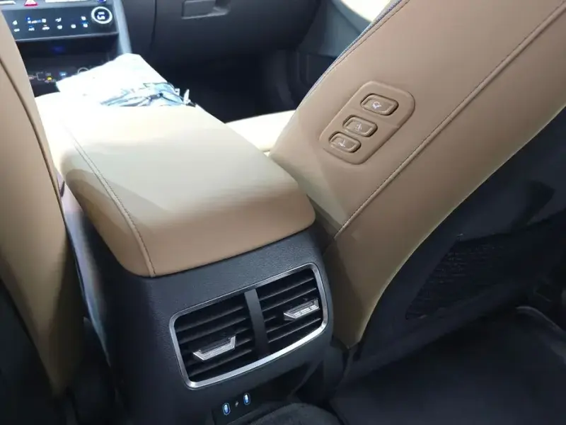 2025 Hyundai Sonata с пробегом 14 273 км