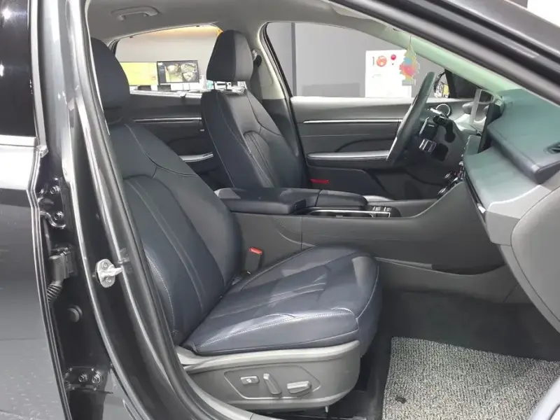 2024 Hyundai Sonata с пробегом 64 309 км