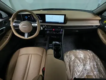 2025 Hyundai Sonata с пробегом 6 917 км